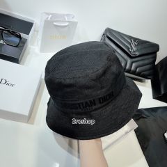 디올버킷햇아이보리