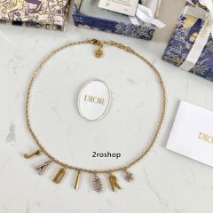 DIOR 목걸이