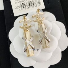 CHANEL 피어싱