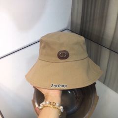 디올버킷햇아이보리