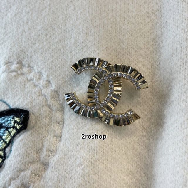 CHANEL 브로치