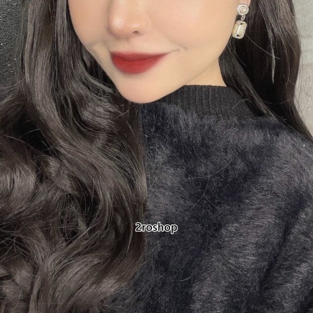 CHANEL 피어싱