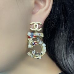 CHANEL 피어싱