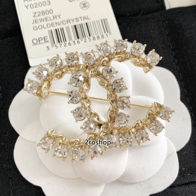 CHANEL 브로치