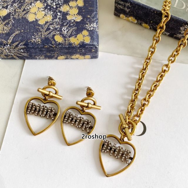 DIOR 목걸이