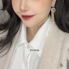 CHANEL 피어싱