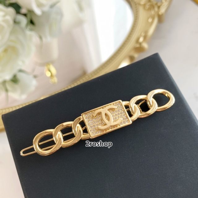 CHANEL 헤어핀