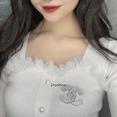 CHANEL 브로치
