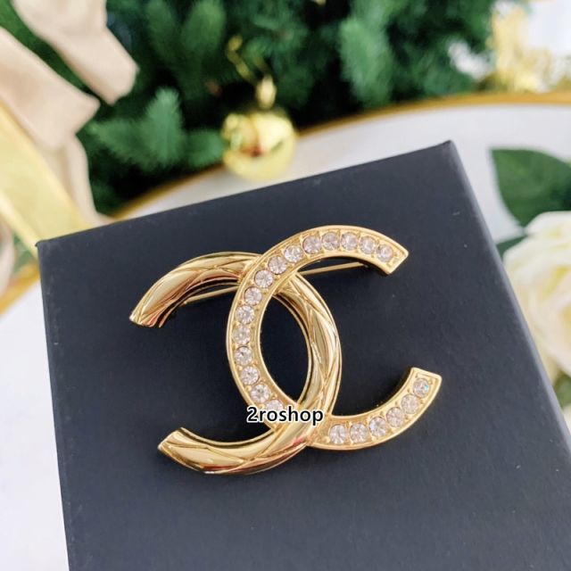 CHANEL 브로치