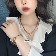 DIOR 목걸이