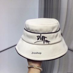 디올로고버킷햇블랙