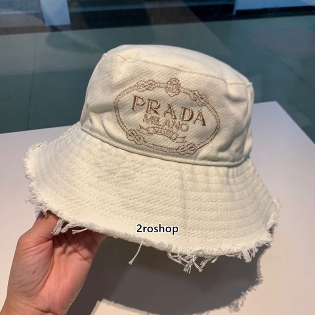 프라다버킷햇화이트