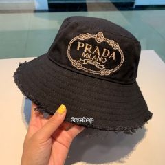 프라다버킷햇화이트