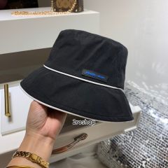 프라다버킷햇아이보리