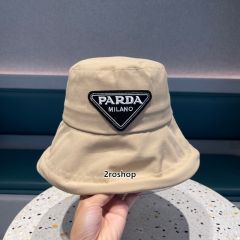 프라다로고버킷햇아이보리