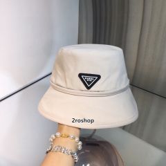 프라다로고버킷햇카키색