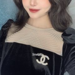 CHANEL 브로치