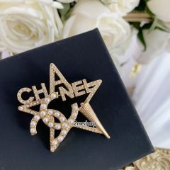 CHANEL 브로치