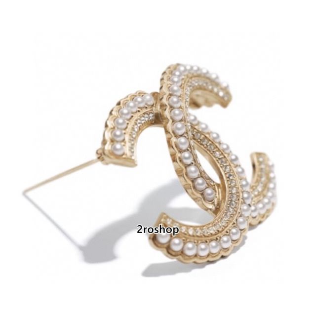 CHANEL 브로치