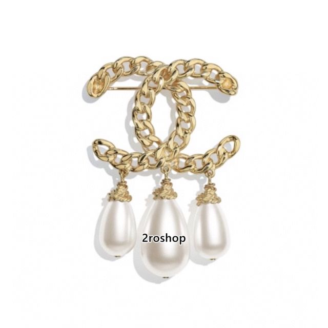 CHANEL 브로치