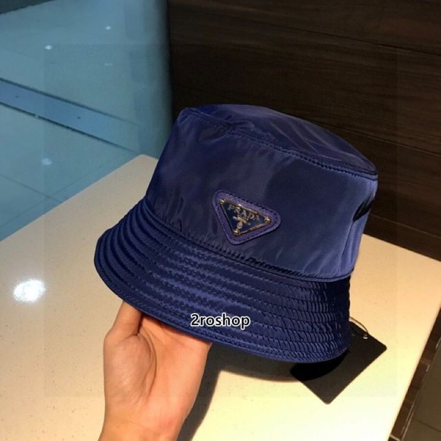 프라다로고버킷햇화이트