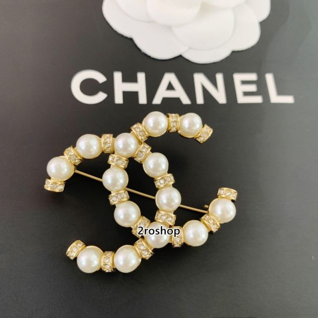 CHANEL 브로치