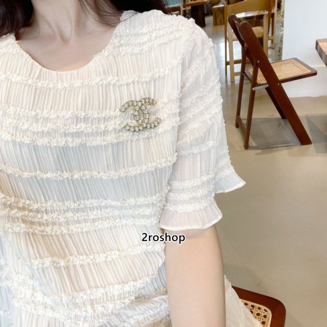 CHANEL 브로치