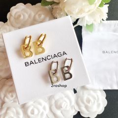 Balenciaga 피어싱