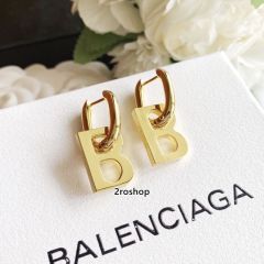 Balenciaga 피어싱
