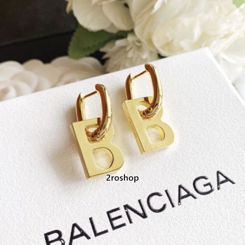 Balenciaga 피어싱