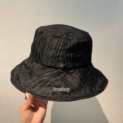 에르메스버킷햇