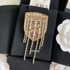 CHANEL 브로치