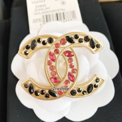 CHANEL 브로치