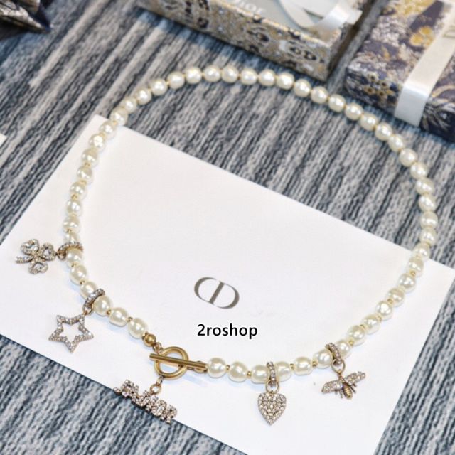 DIOR 목걸이