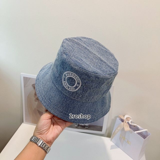 버버리버킷햇연블루