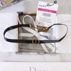 DIOR 목걸이