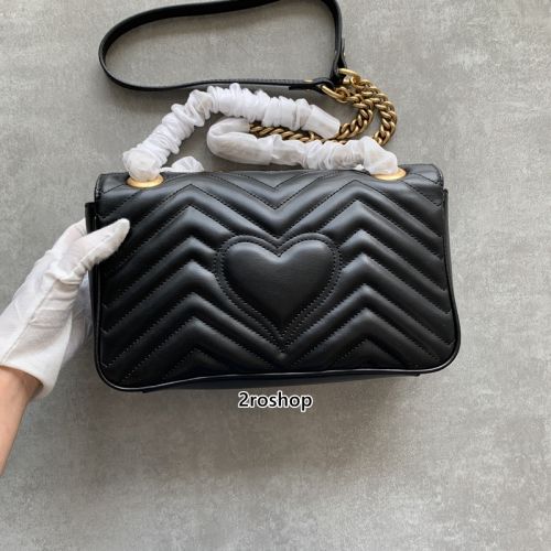 구찌마몽숄더백스몰블랙