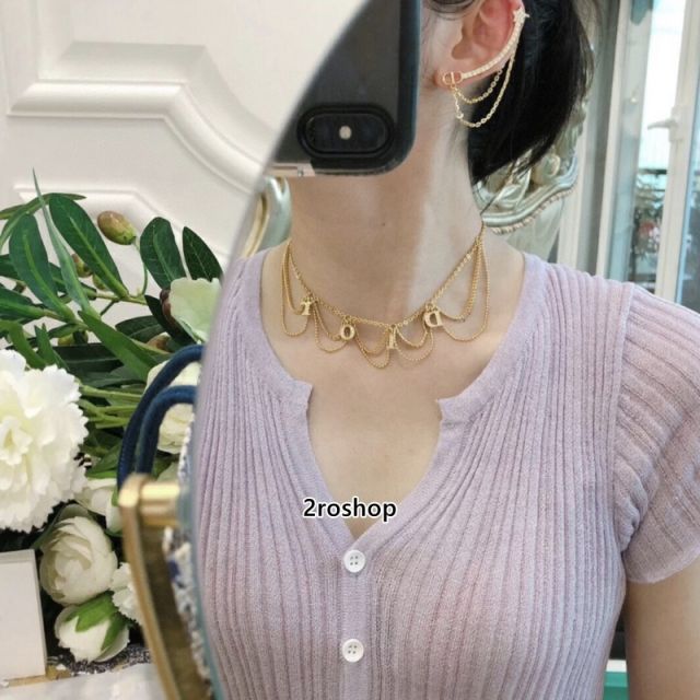 DIOR 목걸이
