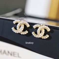 CHANEL 피어싱