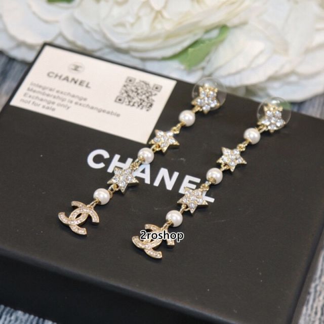 CHANEL 피어싱