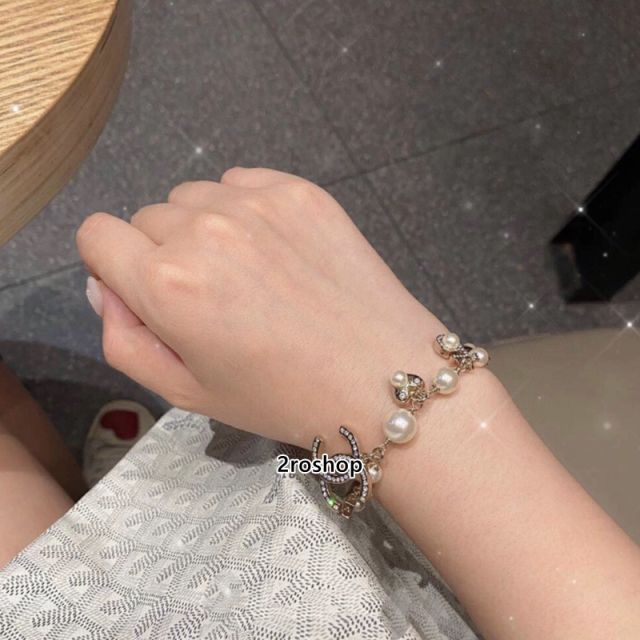 CHANEL 팔찌