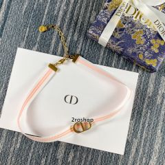 DIOR 목걸이