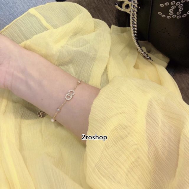 DIOR 팔찌