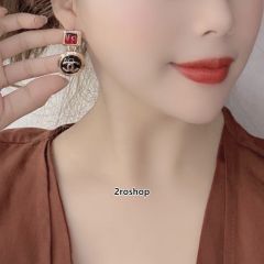 CHANEL 피어싱