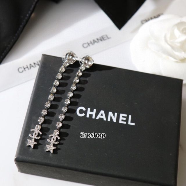 CHANEL 피어싱