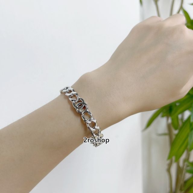 CHANEL 팔찌
