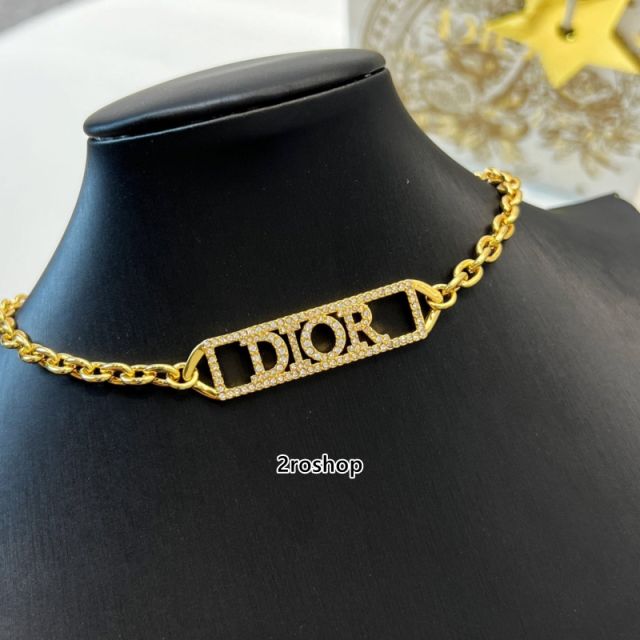 DIOR 목걸이