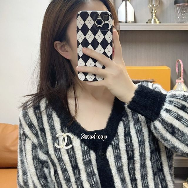 CHANEL 브로치