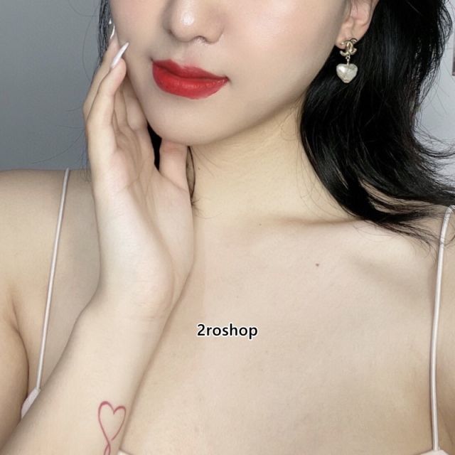 CHANEL 피어싱