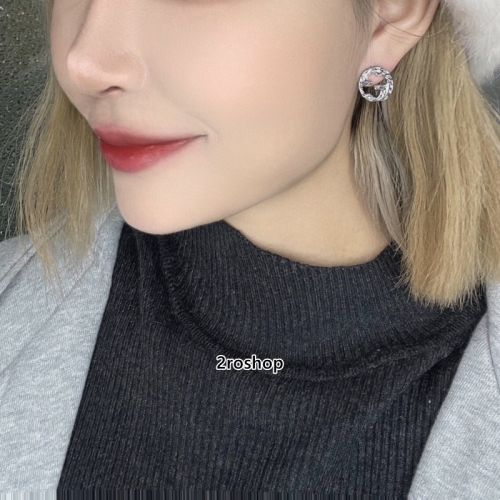 GUCCI 피어싱